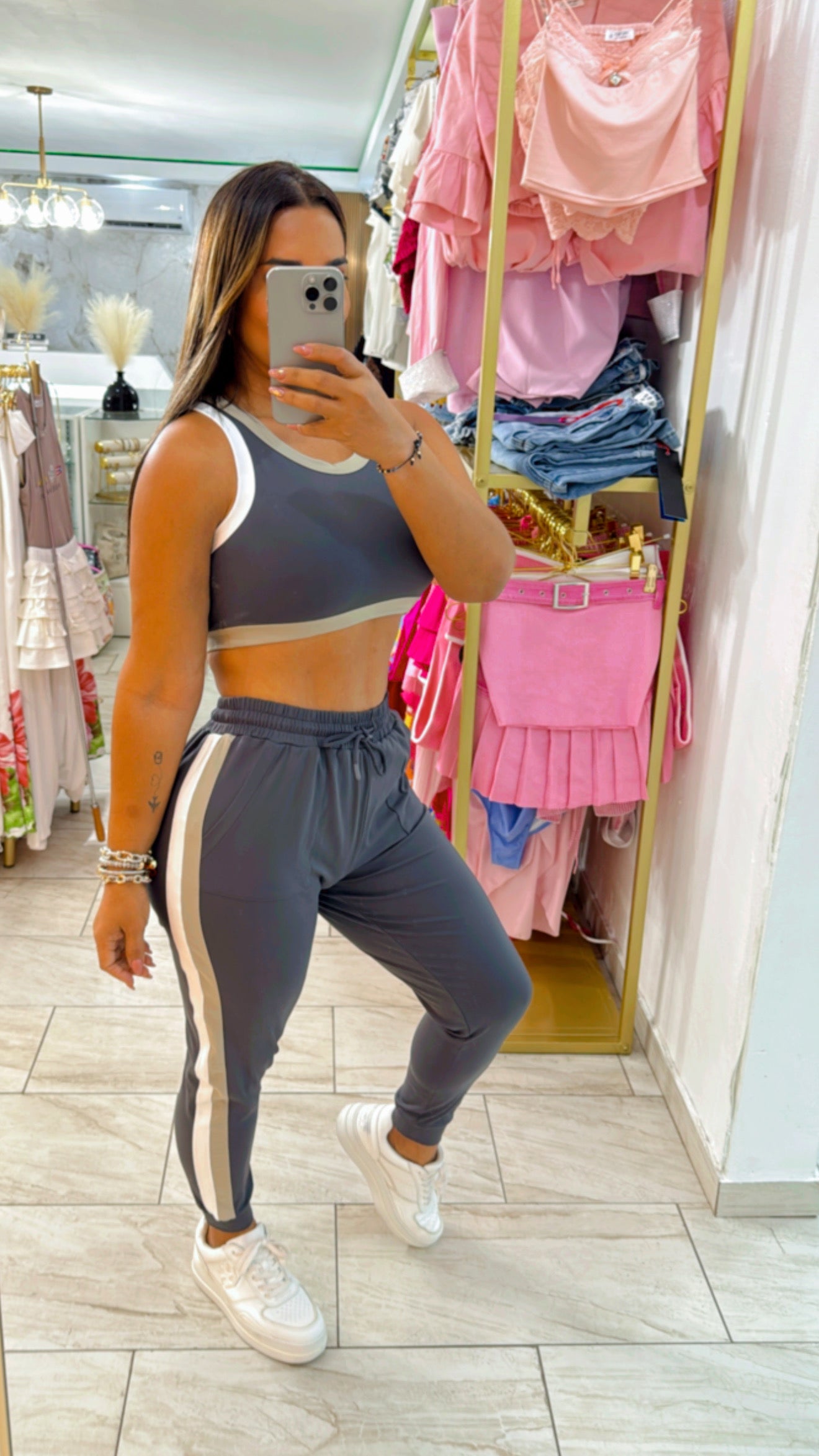 Travel Charcoal Gray Set (stretch) utilicé talla M