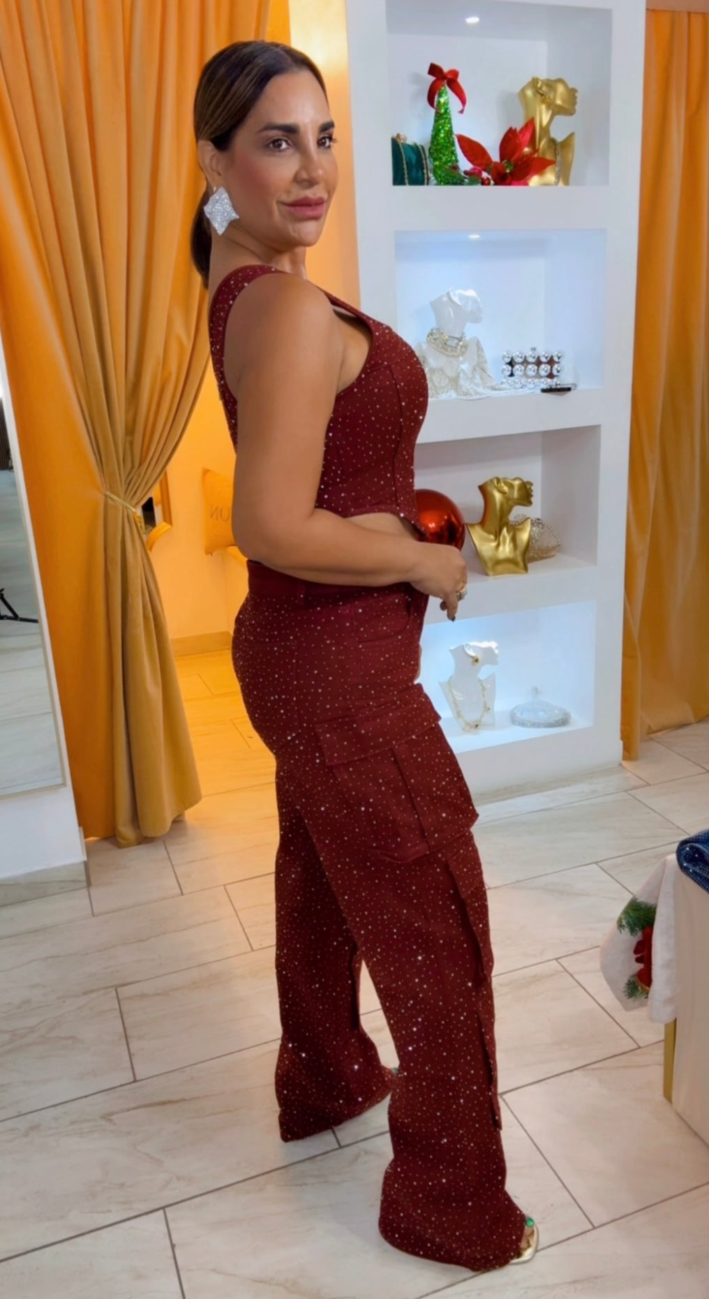 Wine Shine Cargo Set (spandex) utilicé talla Médium