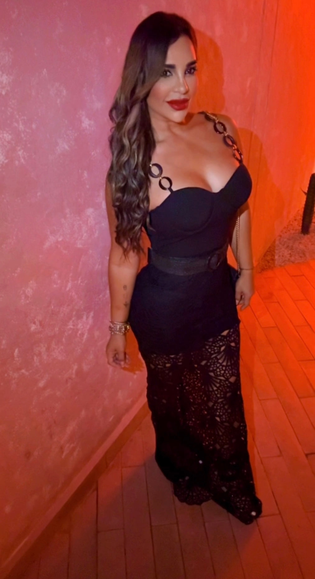 Dos Santos Black Dress (stretch) utilicé talla médium
