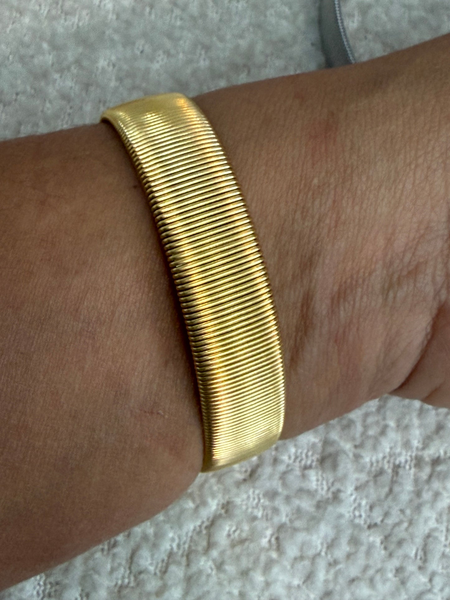 Bear Gold Bangle (19cm) oro acero inoxidable