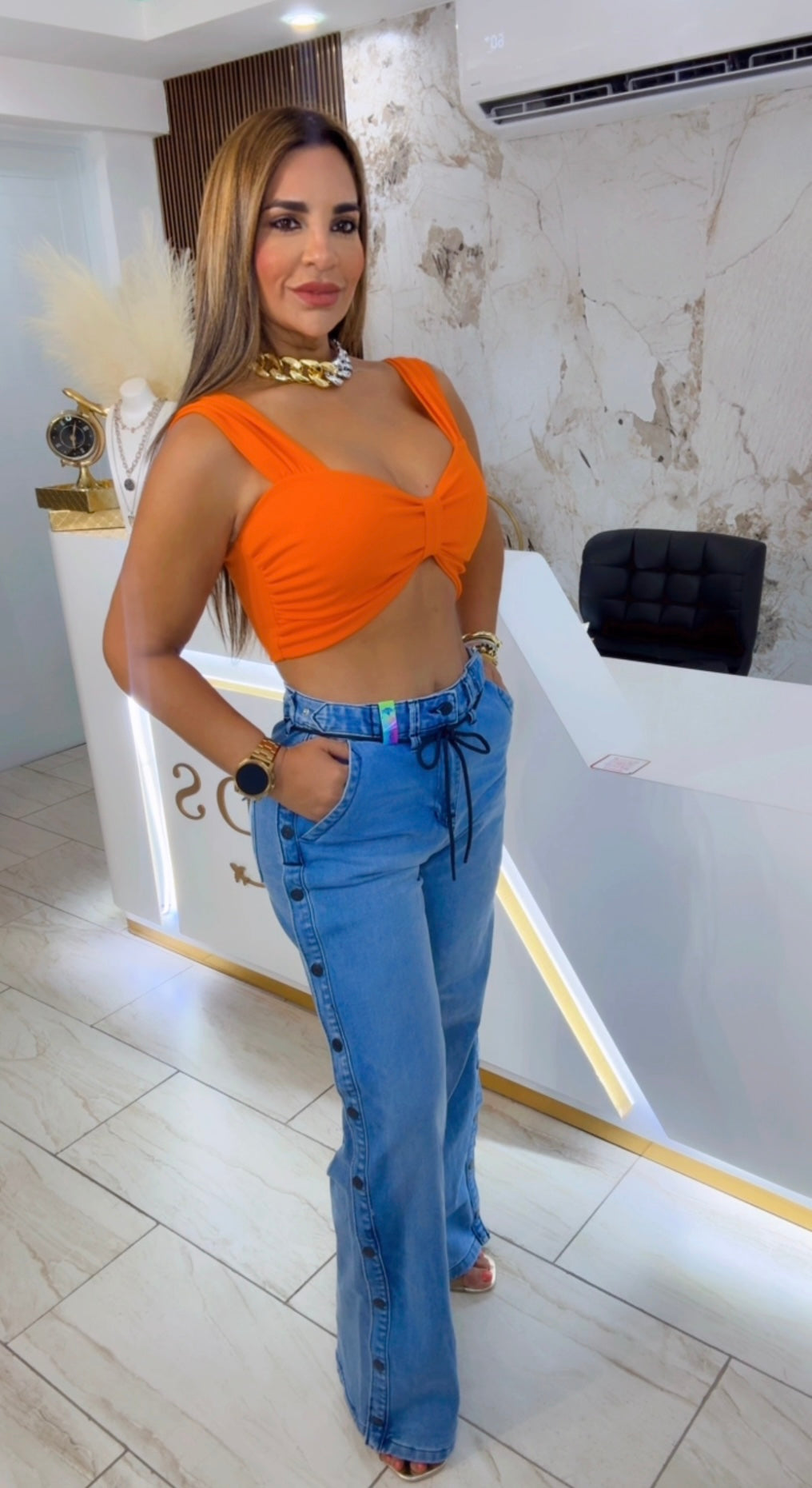 Vibrant Pant(botones clip que abren en los laterales) utilicé talla 5