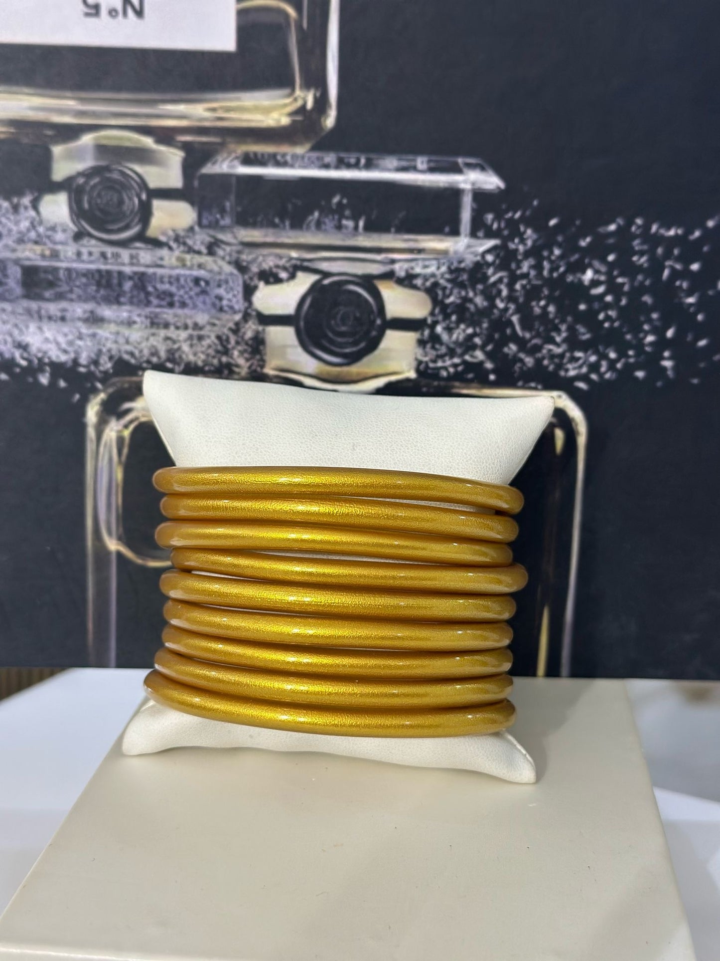 Gold Jelly Bangle (9 pieces)