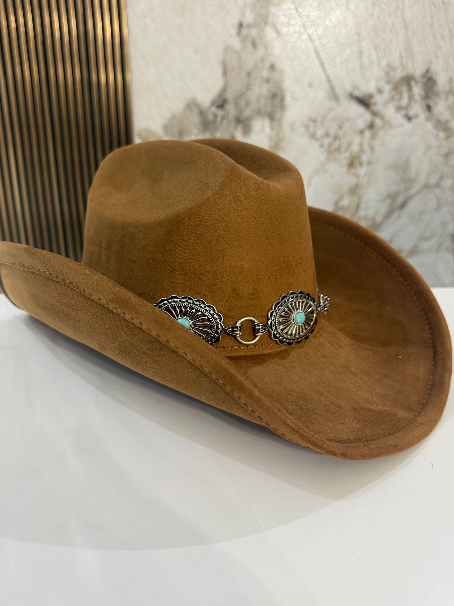 Jeva Brown with blue details hat