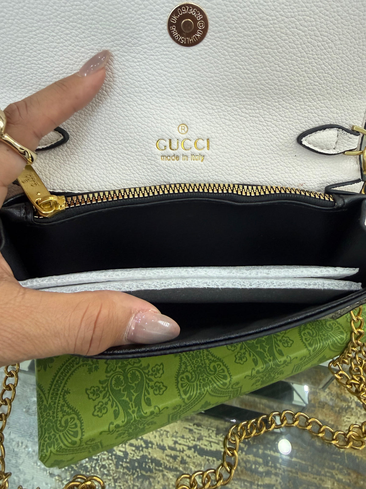 GG White Crossbody Bag (incluye caja)