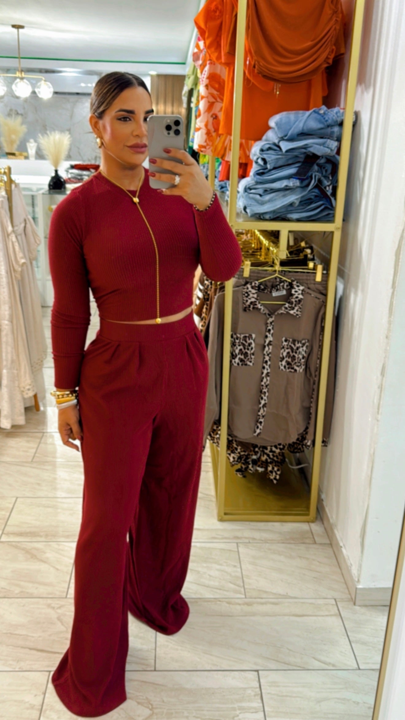 Segovia Burgundy Set (stretch) utilicé talla Médium