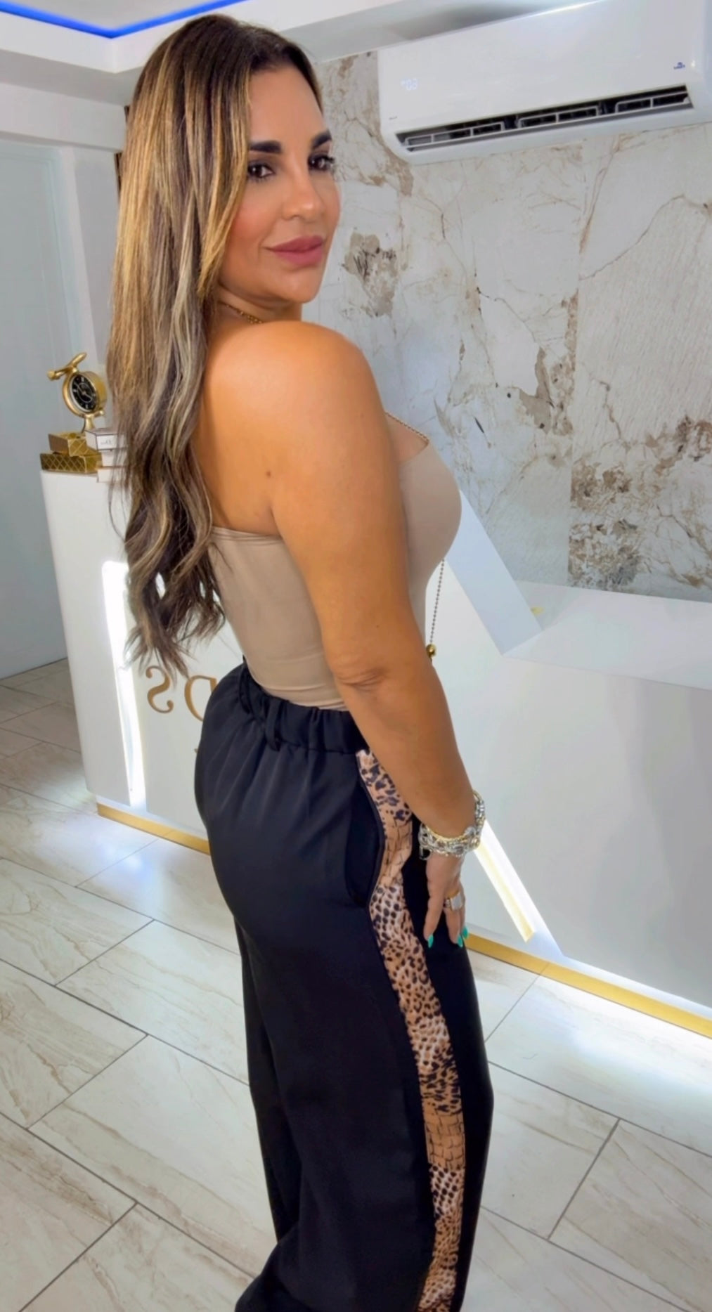 Mocha Basic Top (stretch)