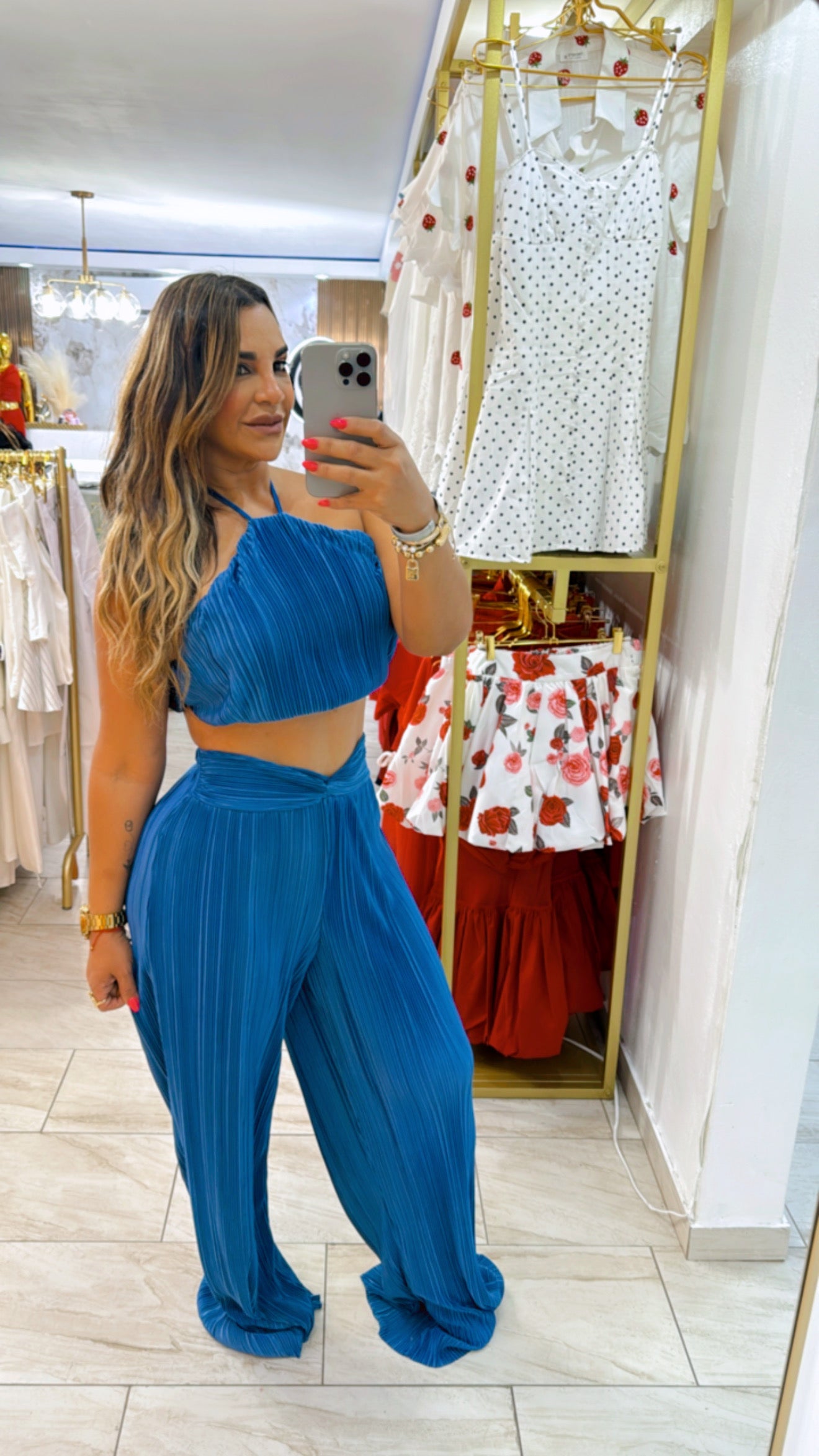 Marina Blue Set (stretch) corre grande, bájale una talla.