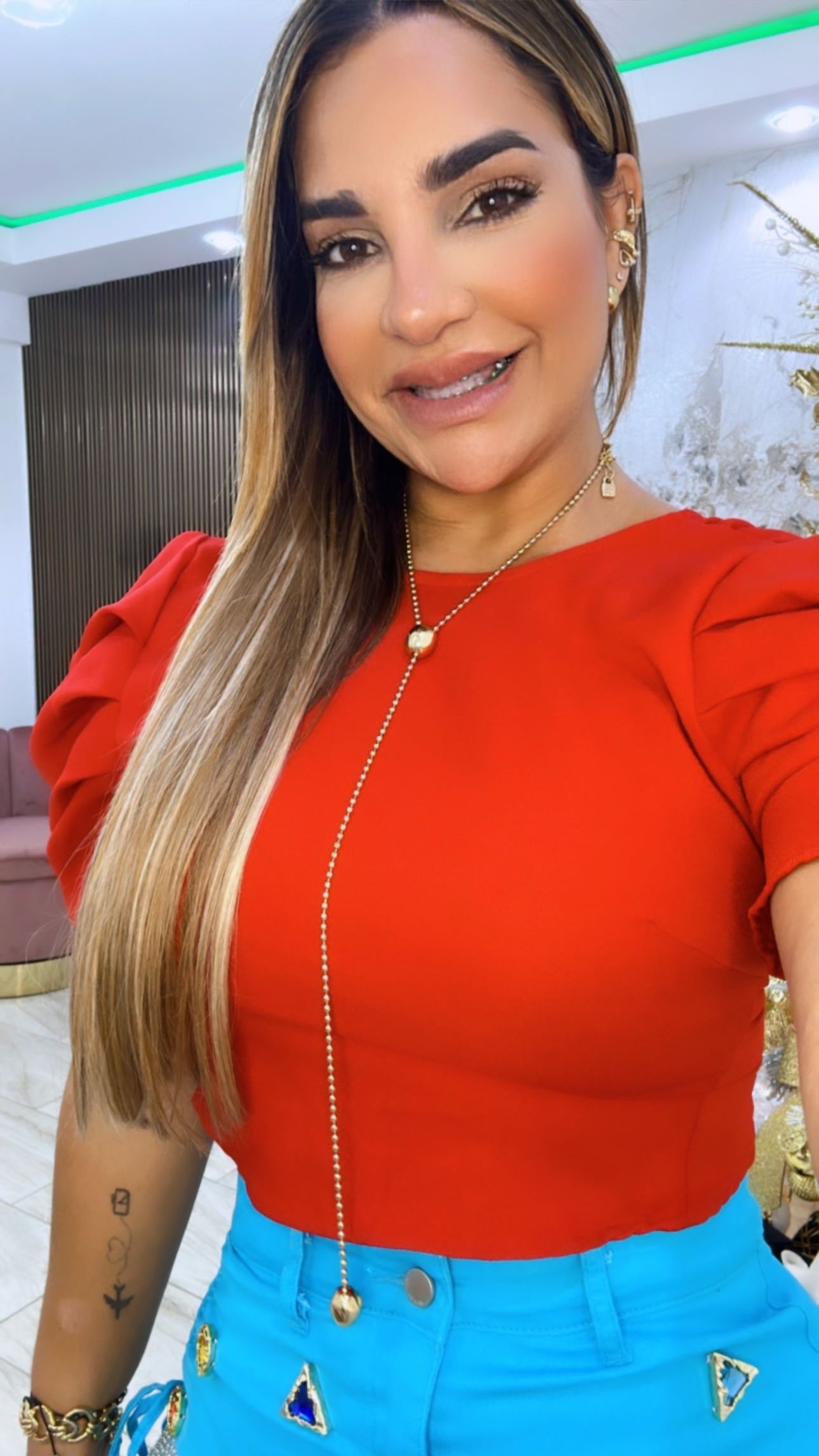 Trendy Gold Doble Balls Necklace (es ajustable) material acero inoxidable y silver 925