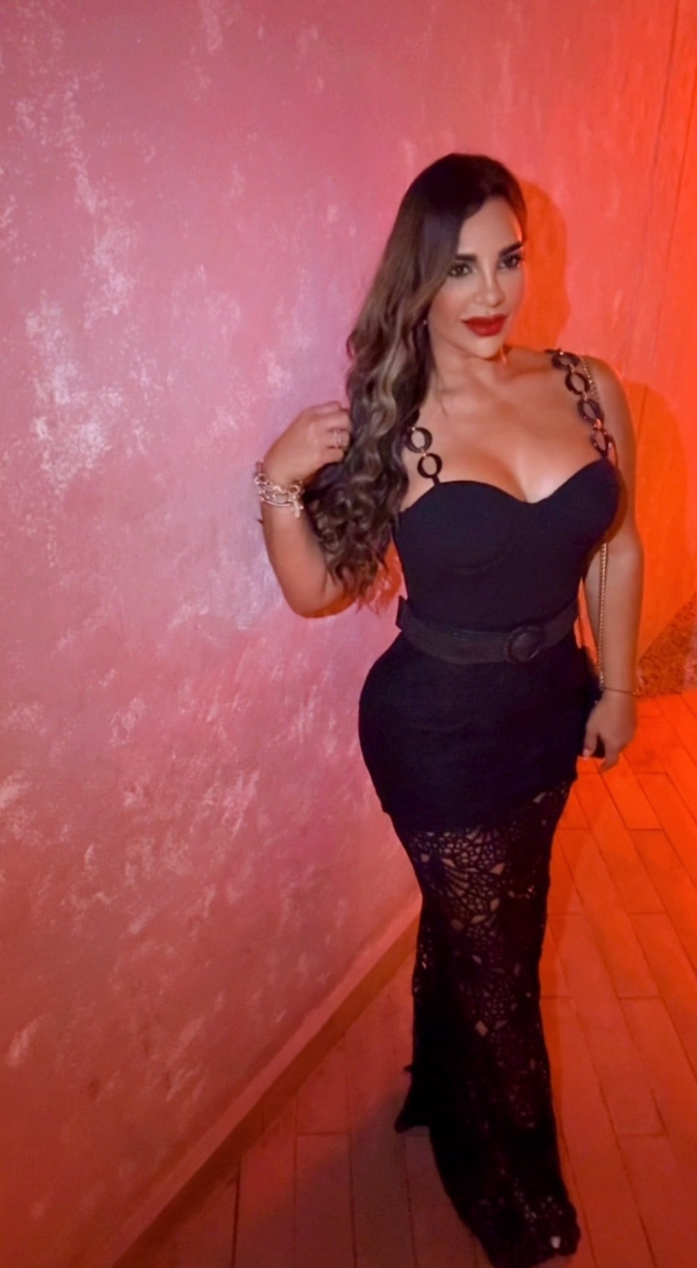 Dos Santos Black Dress (stretch) utilicé talla médium
