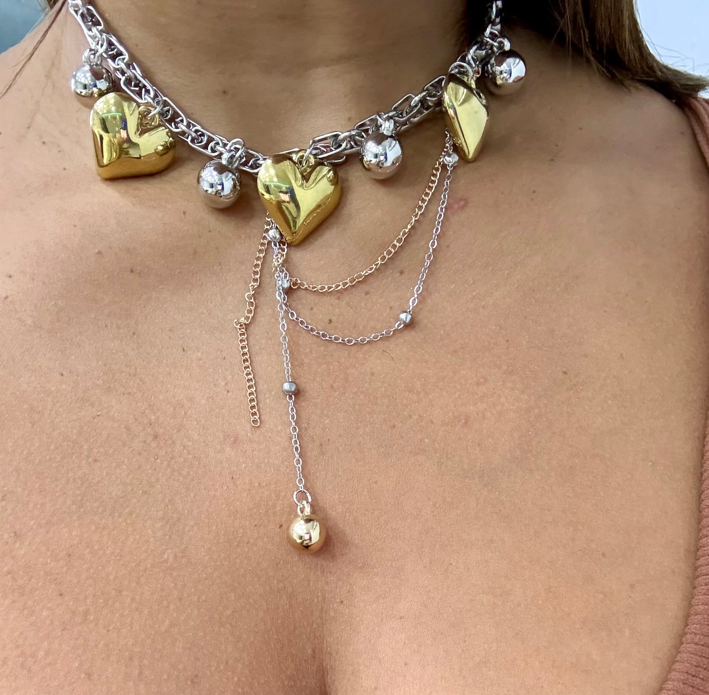 Lovely two tones necklace