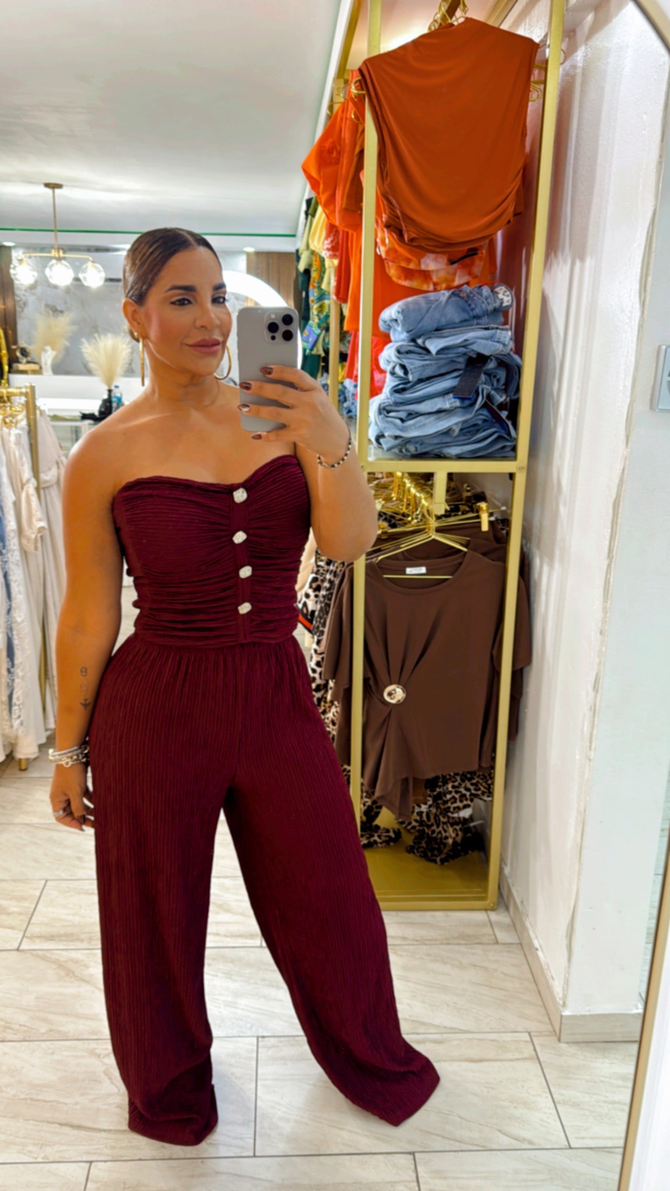 Palomino Burgundy Set (stretch)