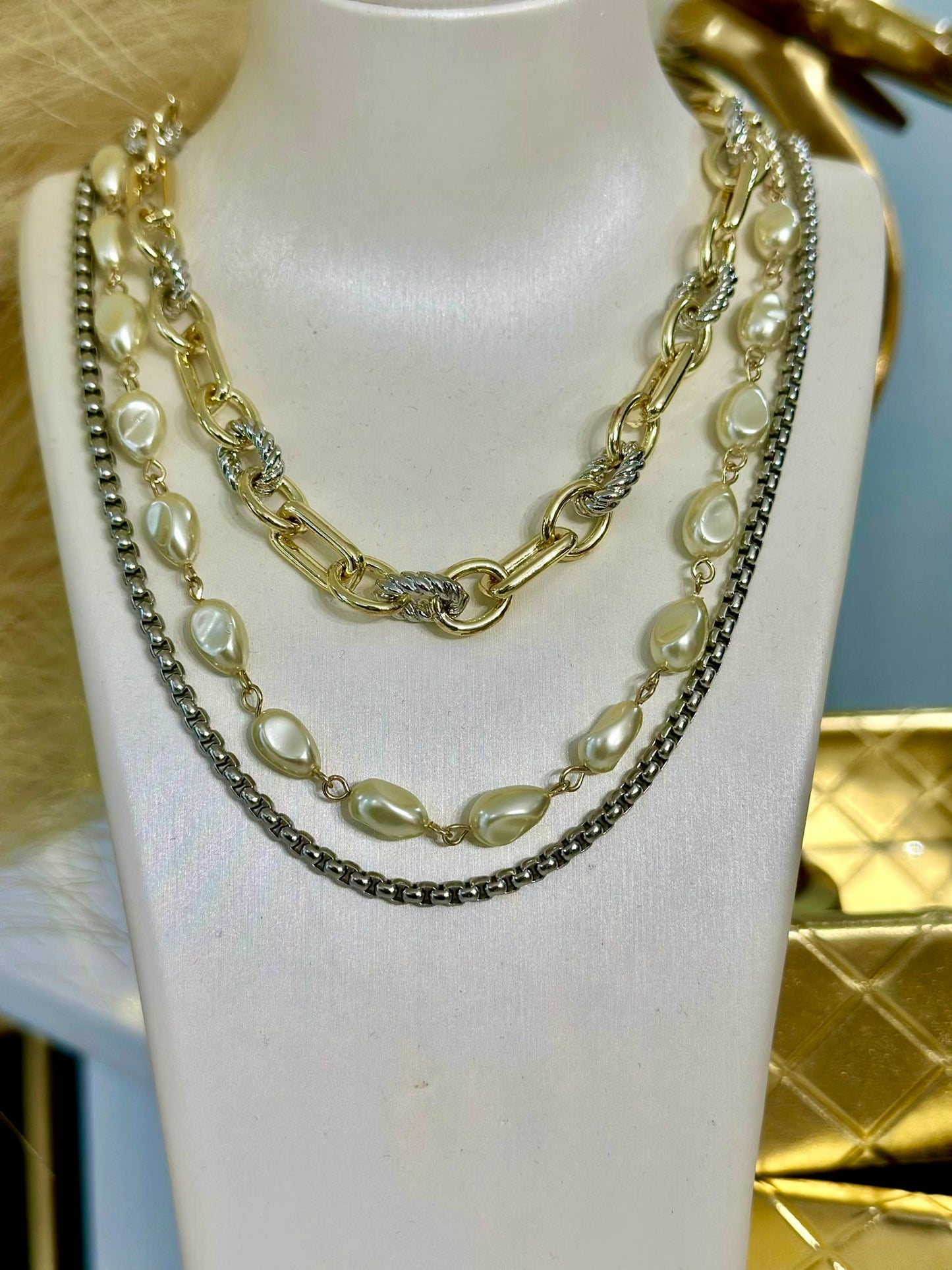 Royal Three Layers Necklace (Gold Plated) (Two Tones)