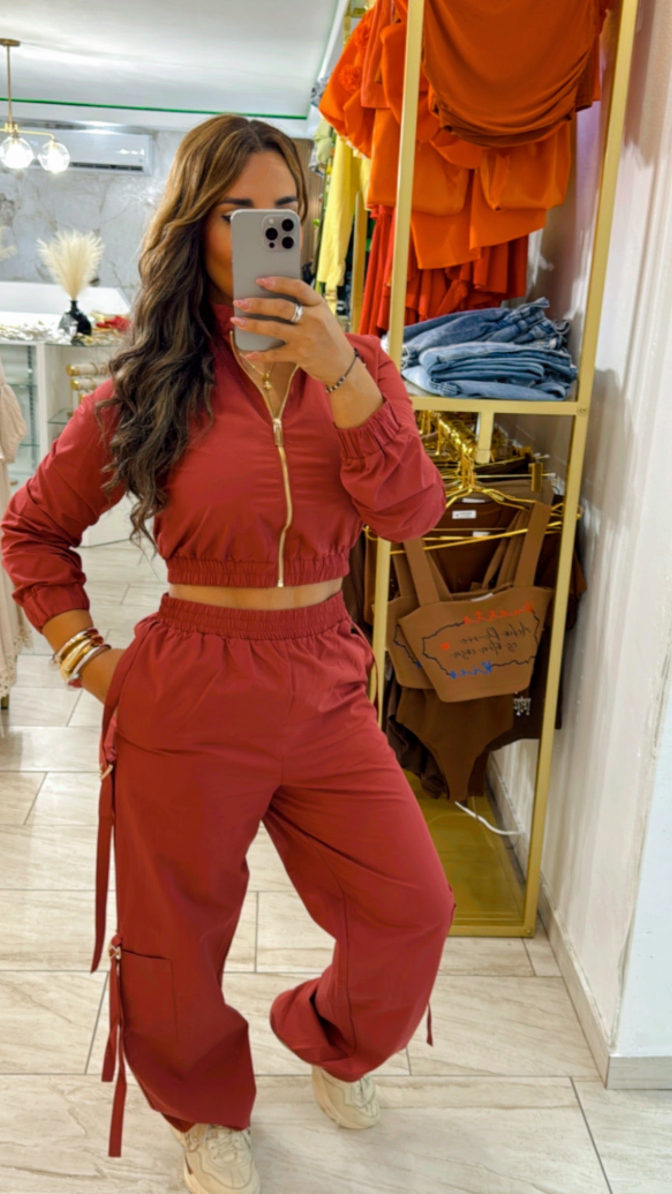 Jinan Burgundy Set (stretch) puedes bajar una talla