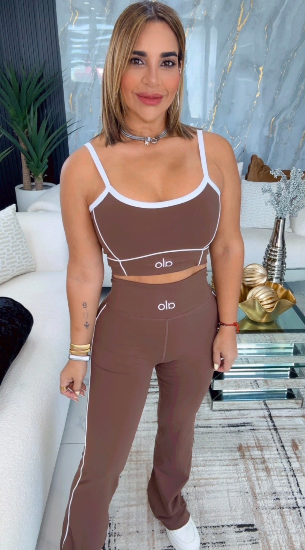 Alo Brown Set (spandex)