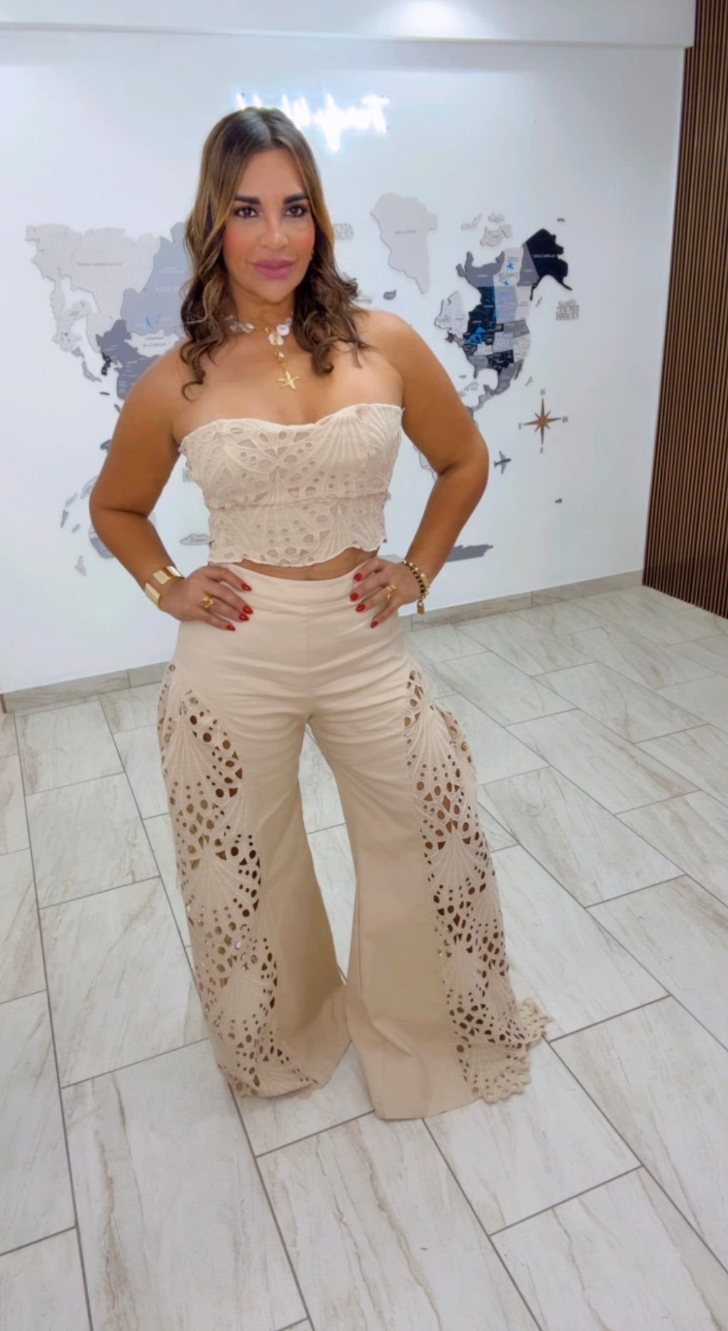Uruguay Beige Set Restock (stretch) llegan el jueves 15 de Mayo