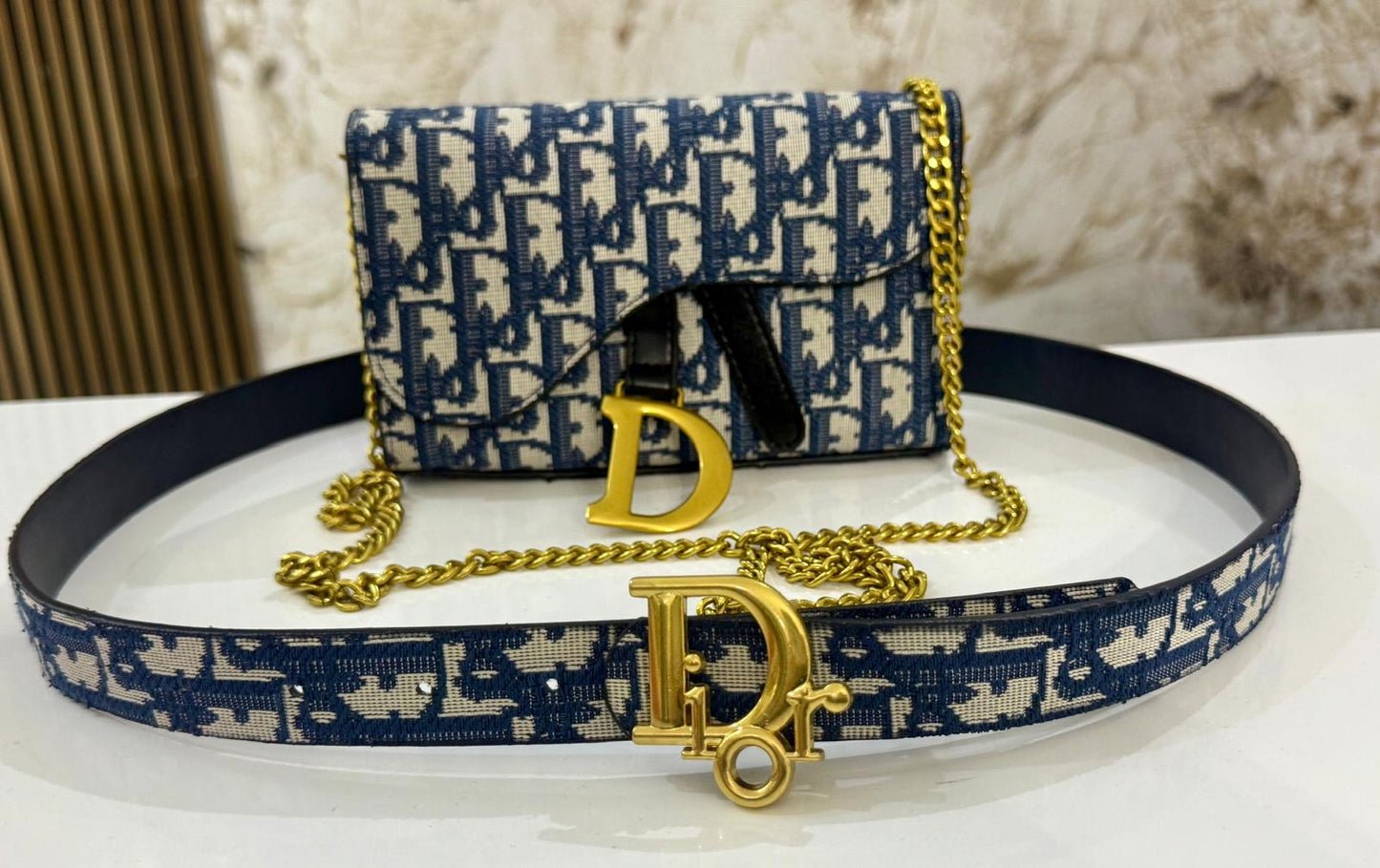 Fancy Bag ( 3 formas de uso) la cartera incluye su correa