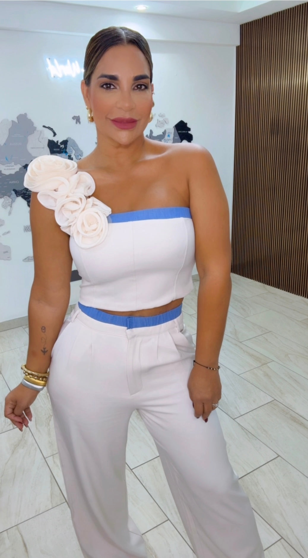 Flamenco Beige Set, (utilicé talla Médium)