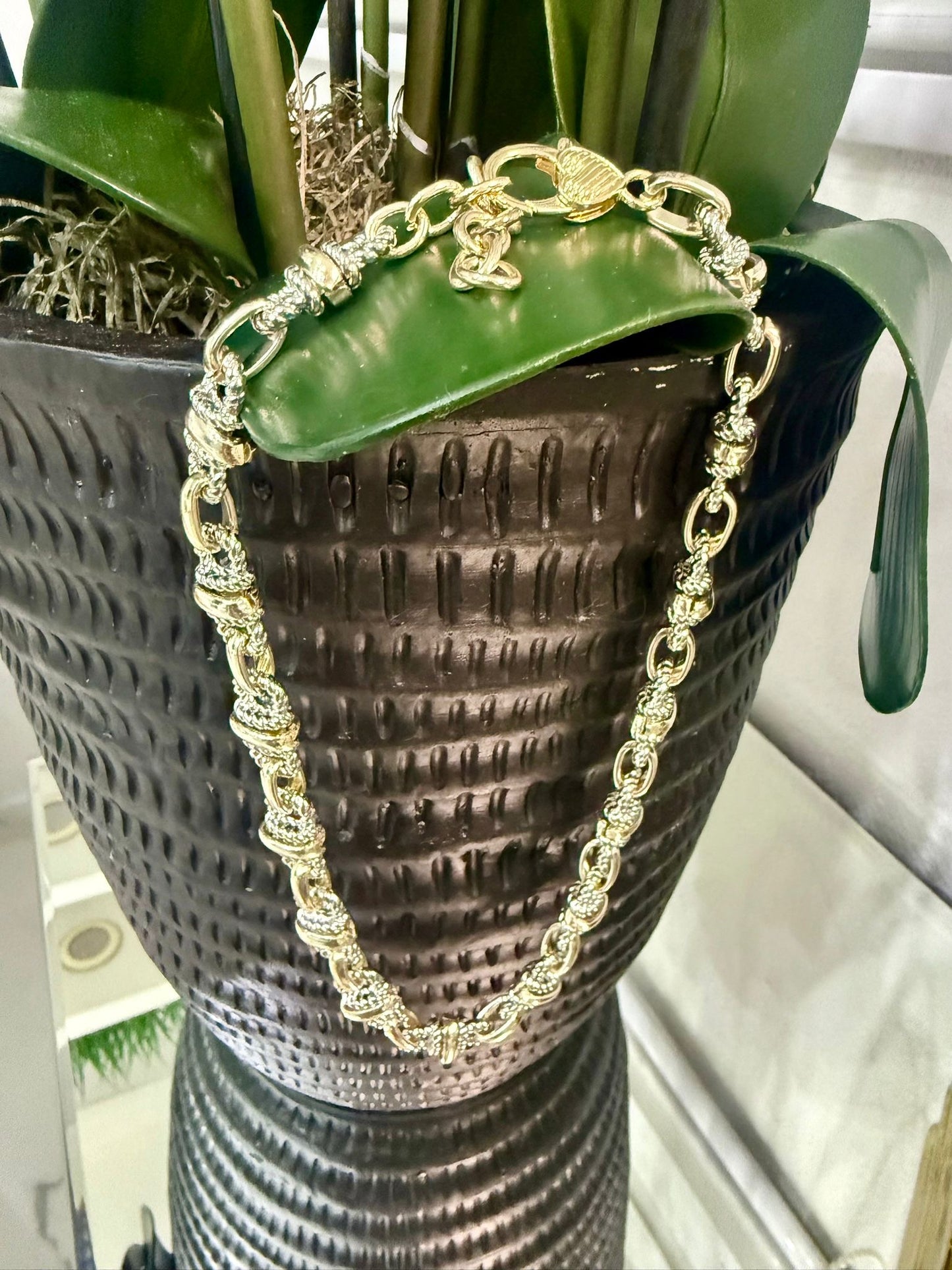 Shine Chunky Two Tones Necklace (Gold Plated)