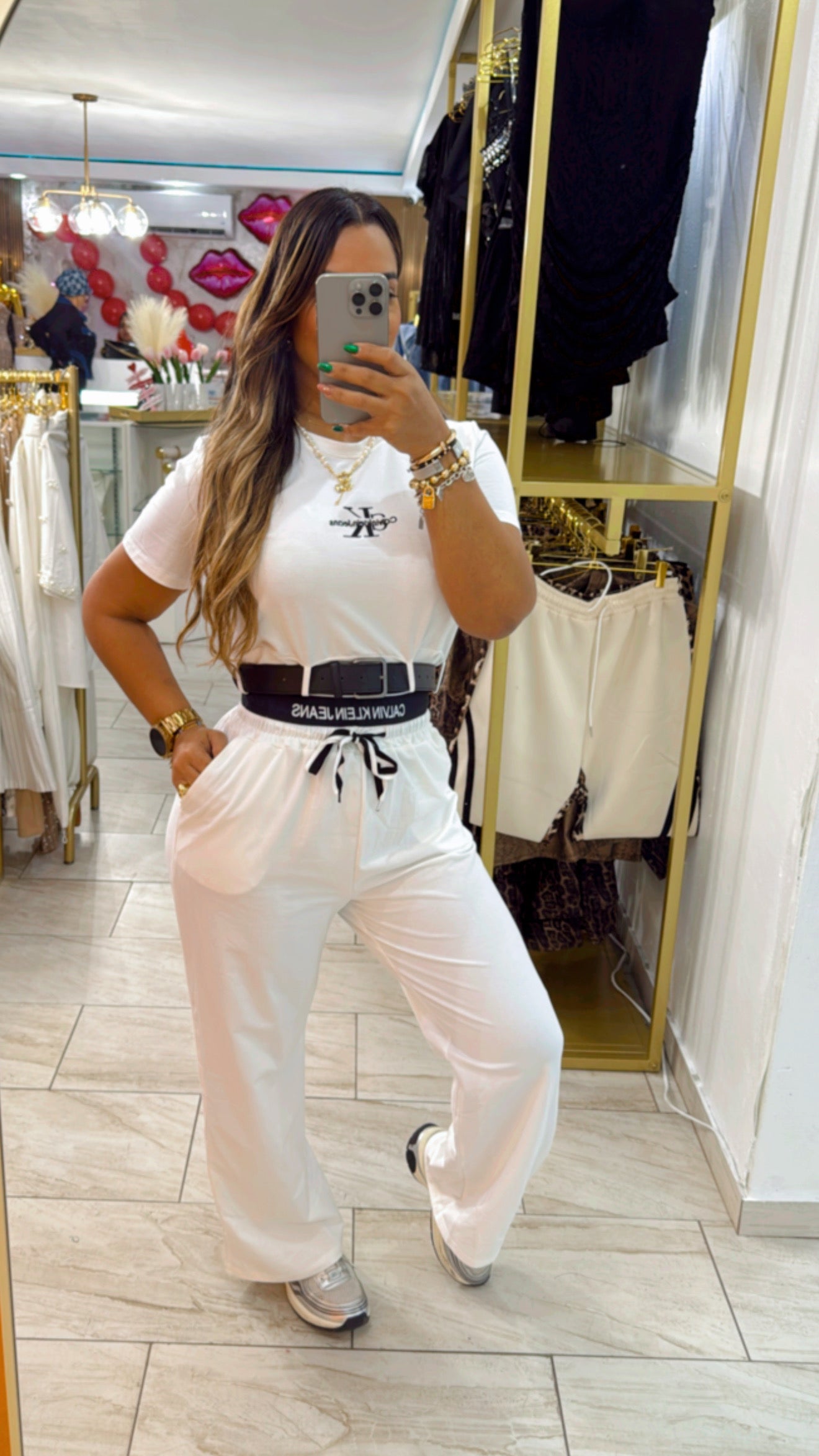CK White Set (stretch)