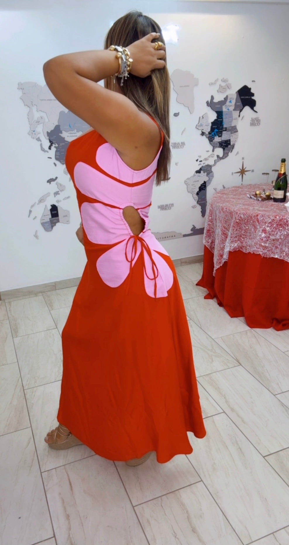 Flowers Red & Pink Dress (corre al size)