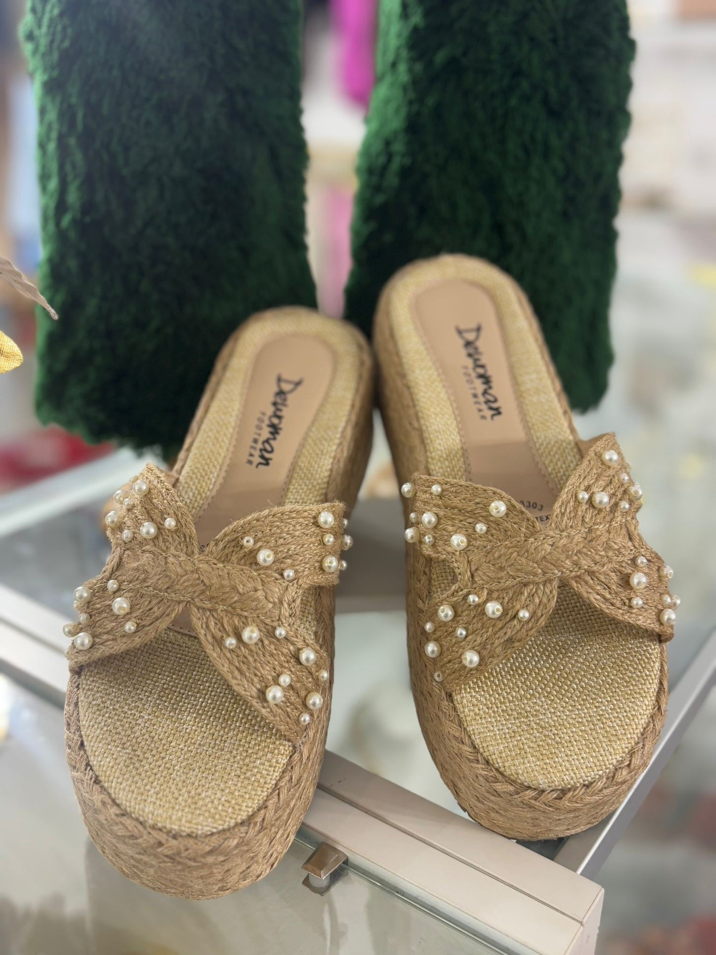 Chantal Pearl Beige Sandals