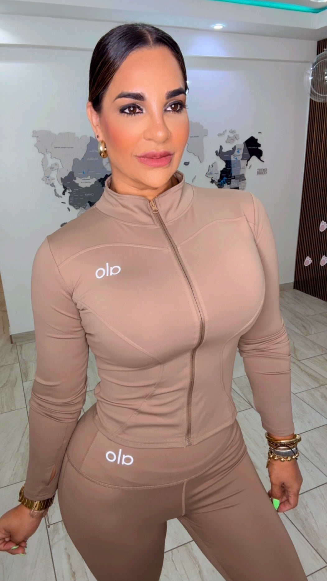 Alo Mocha & Beige Jacket Set (stretch)