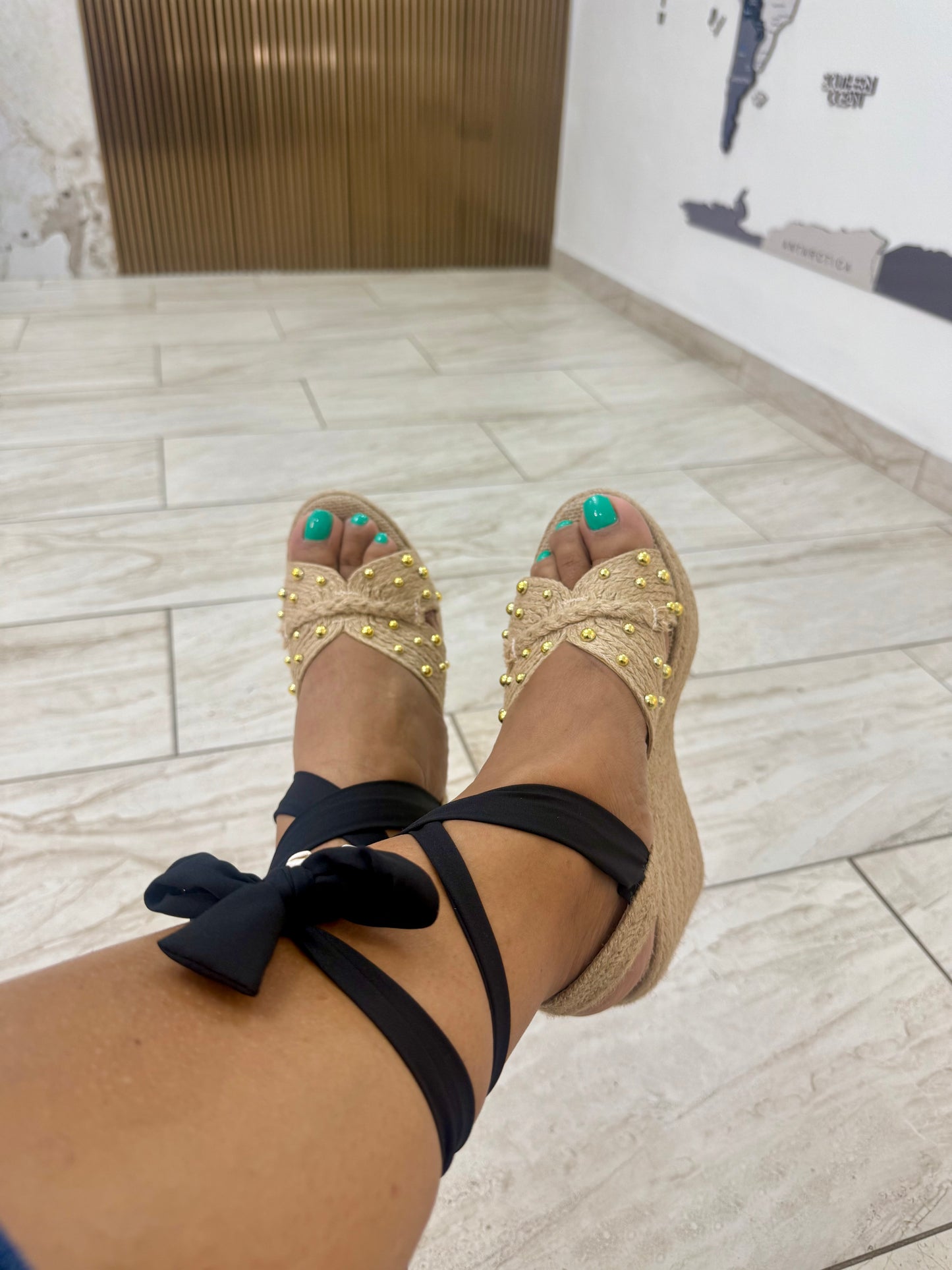 Catalana Black Sandals (si eres medio size bájale al size redondo)