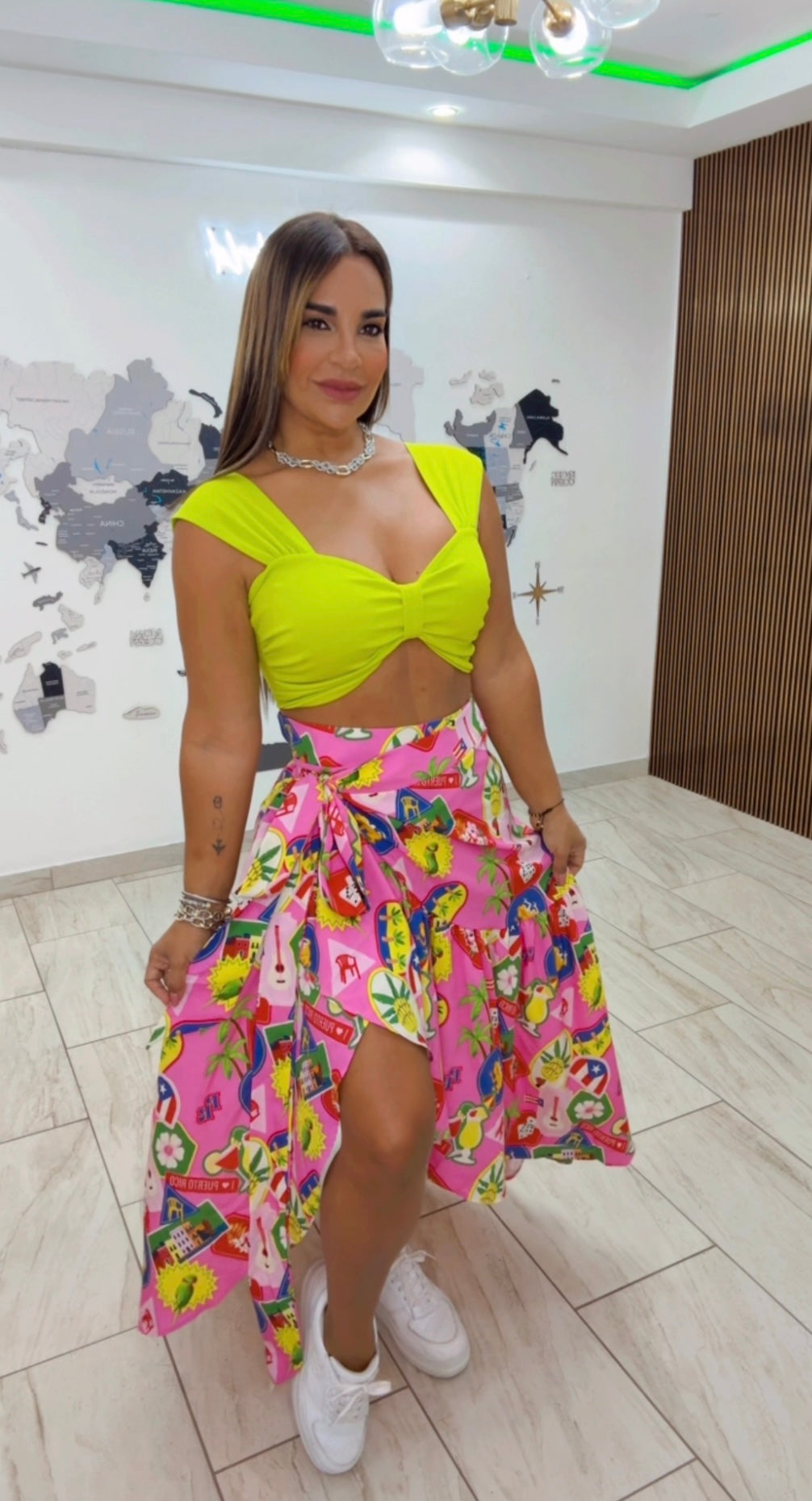Borinquen Pink Skirt (utilicé talla M/L)