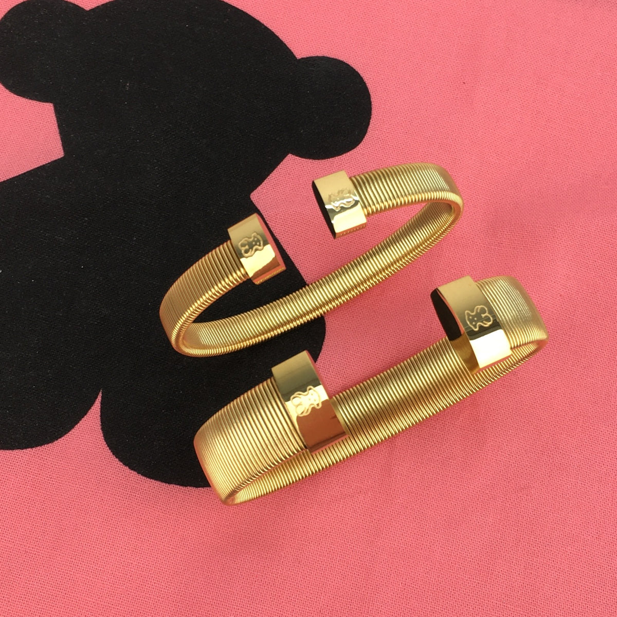 Bear Gold Bangle (llega oct 30) size 19 cm (solo la ancha)