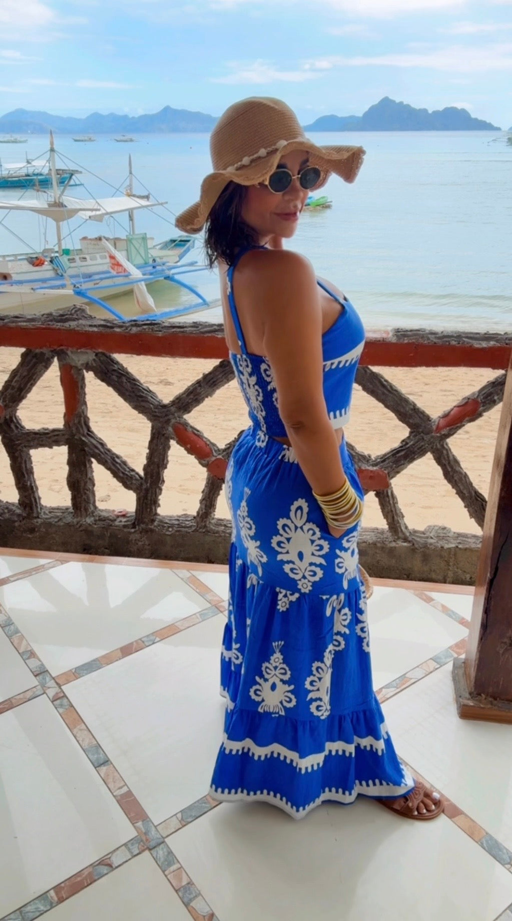 Philippines Royal Blue Skirt Set (Spandex)