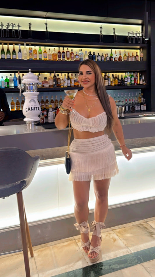 Restock Quisqueya Beige Skirt Set (utilicé talla Médium) llegan el próximo jueves