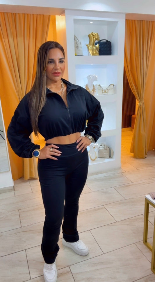 Restock Traveling Black Set, Llegsn en próximo miércoles. (stretch) utilicé talla M