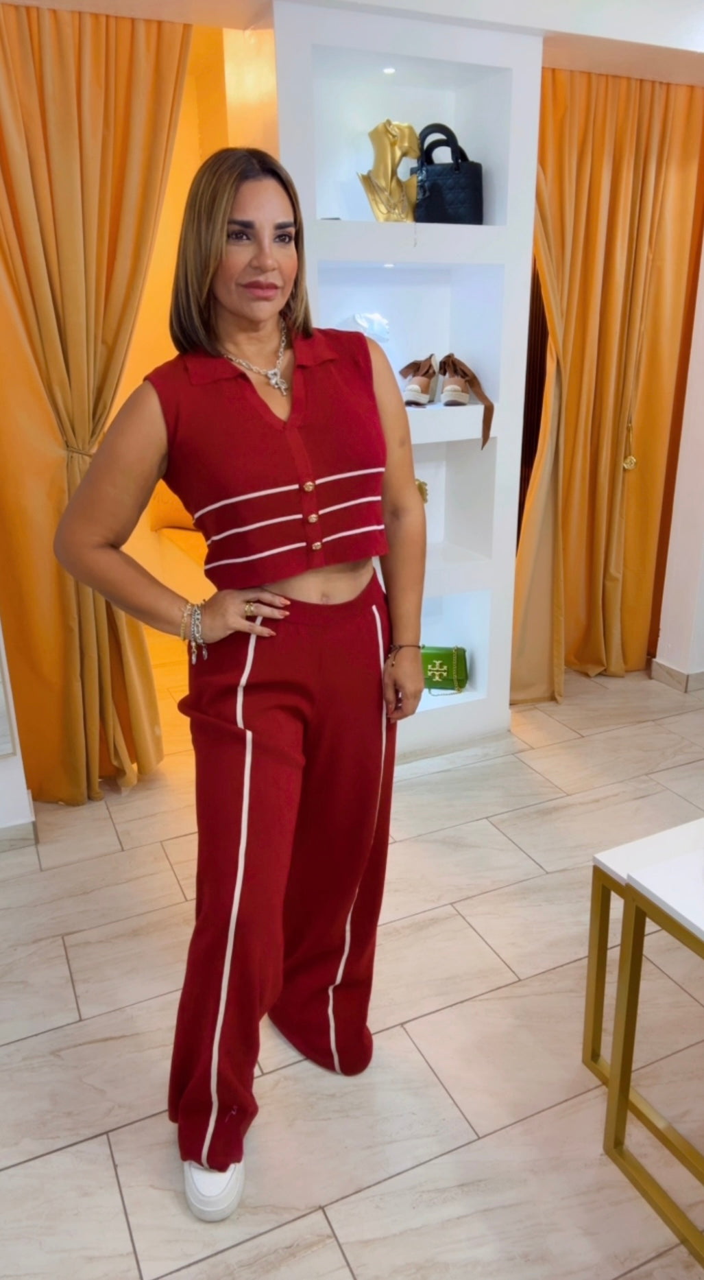 Wisconsin Burgundy Set (corre un poco grande) stretch