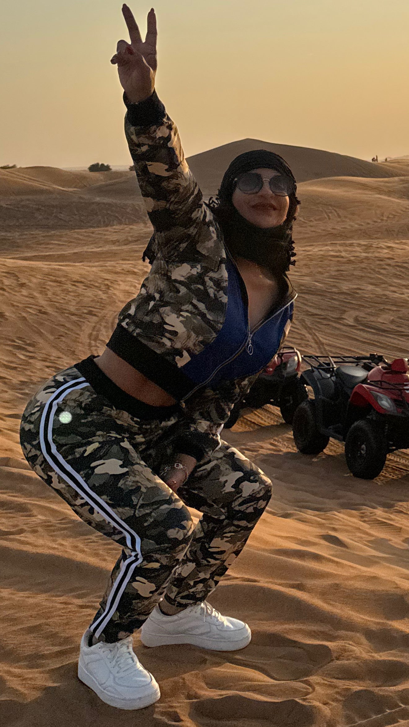 Dubai Military Desert Set (stretch ) utilicé talla Médium