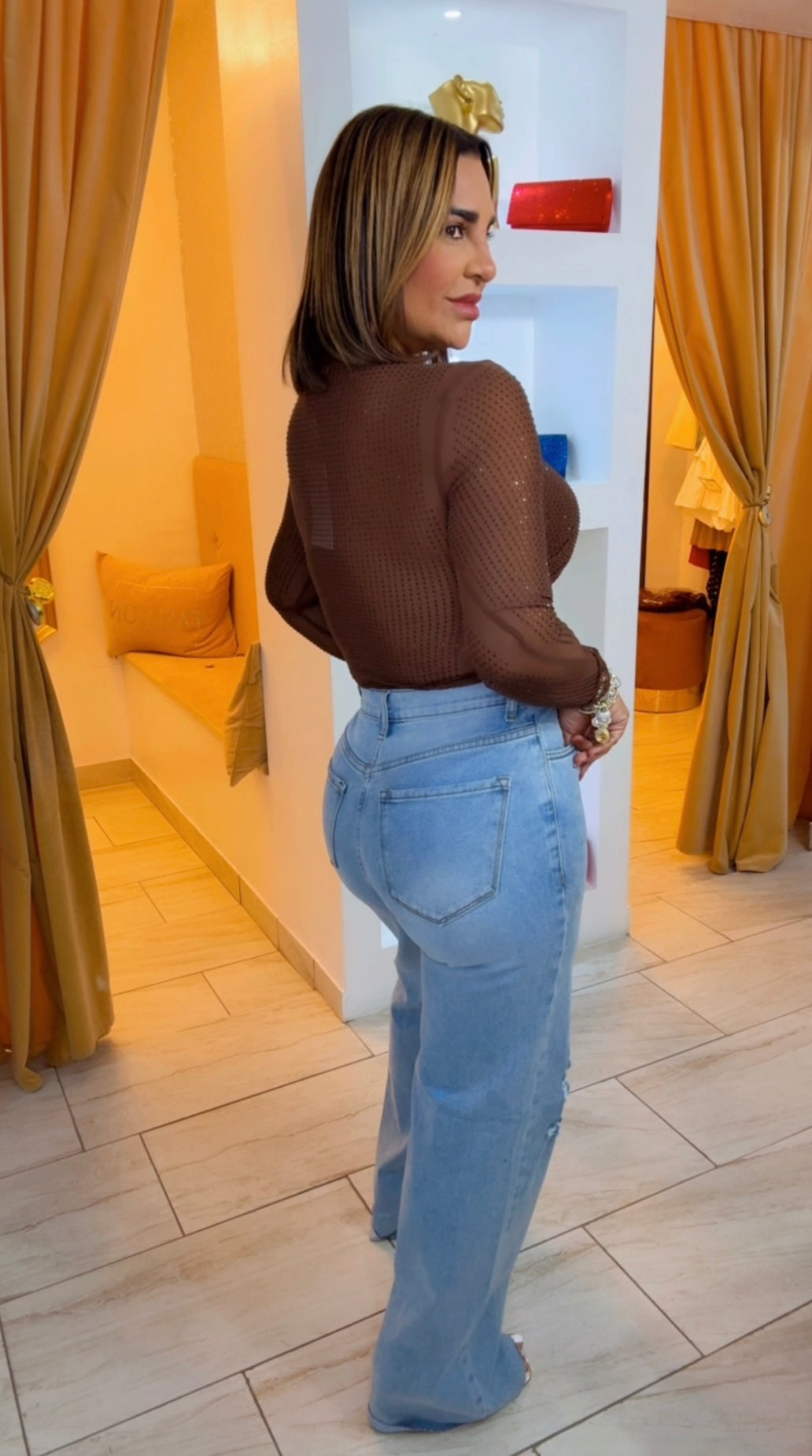 Restock Vibrant Flare Pant (botones virados) Llegan el próximo Sábado utilicé talla 5