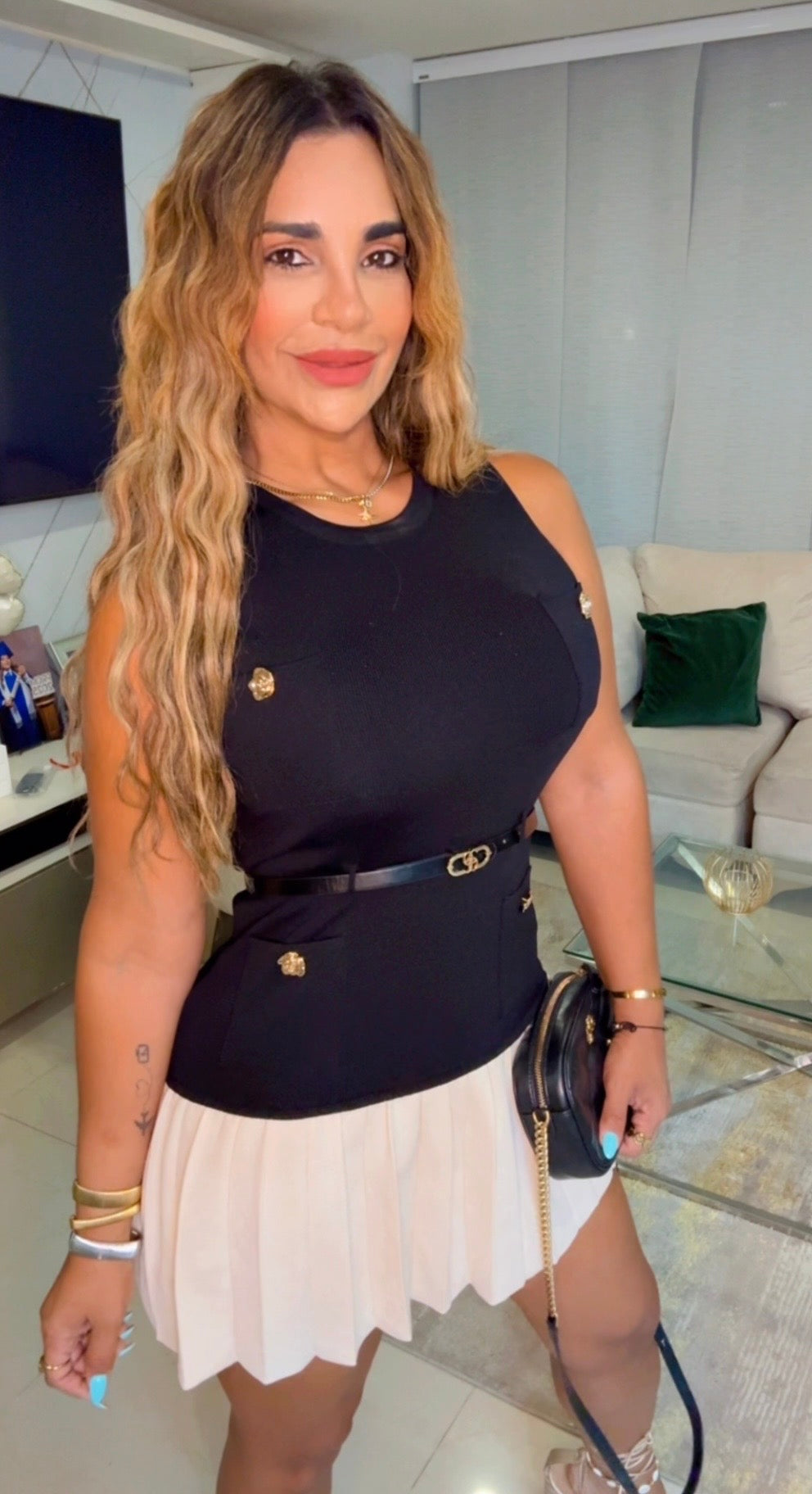 Restock Milán Black & Beige Dress (spandex) incluye cinturón. Llegan el próximo Martes