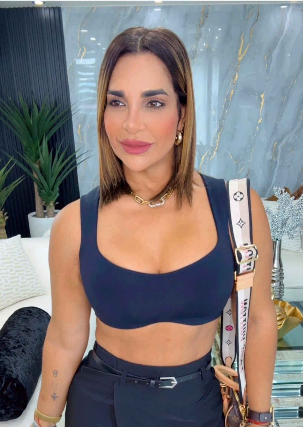 Black Basic Top (stretch)