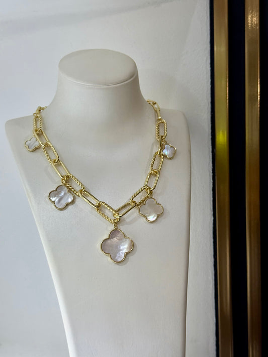 White Trebol Necklace (Gold Plated)