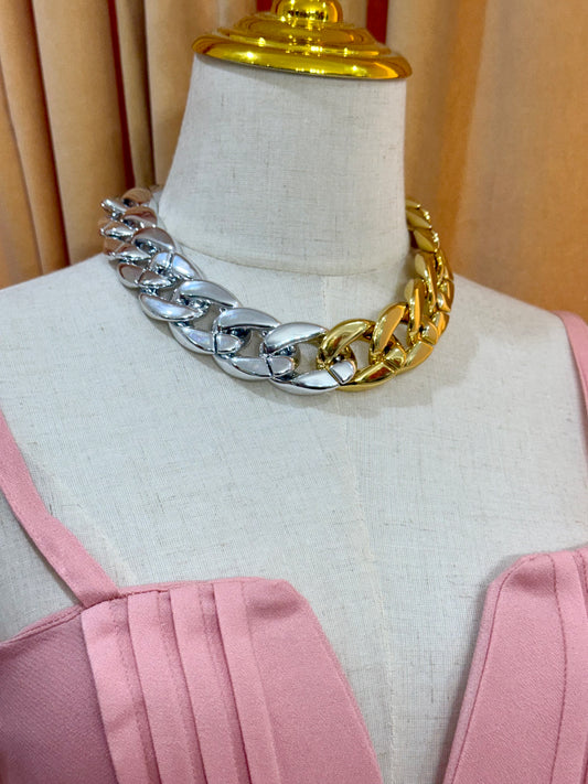 Acrylic Two Tones Necklace