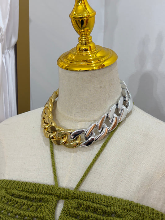 Acrylic Two Tones Necklace
