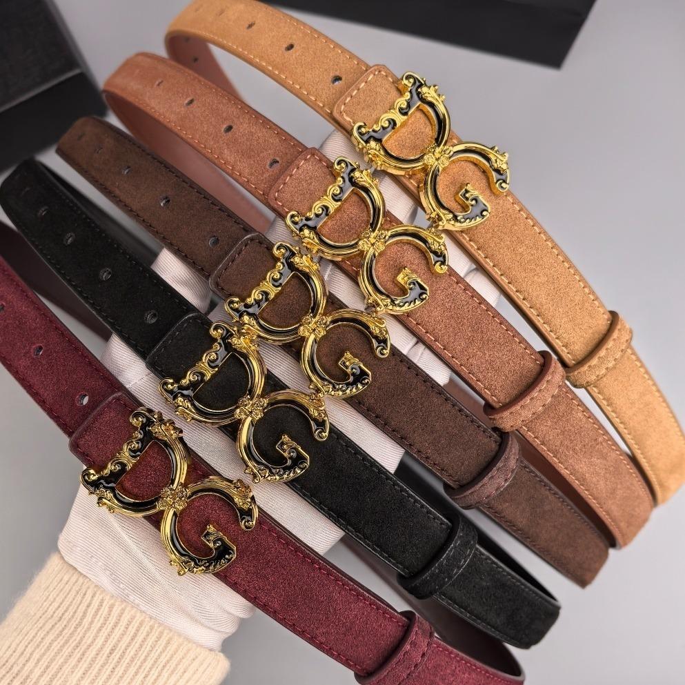 DG Black Belt (105) es color negra