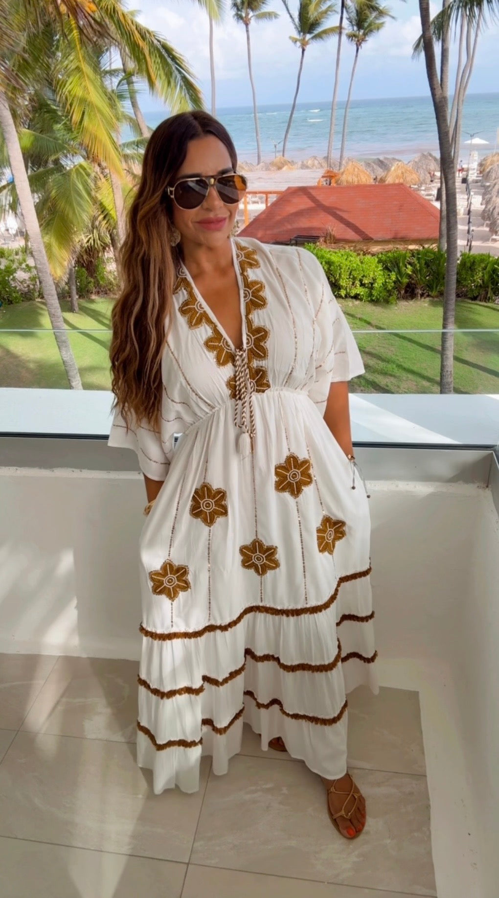 Delhi White Maxi Dress (spandex) colección 🇮🇳
