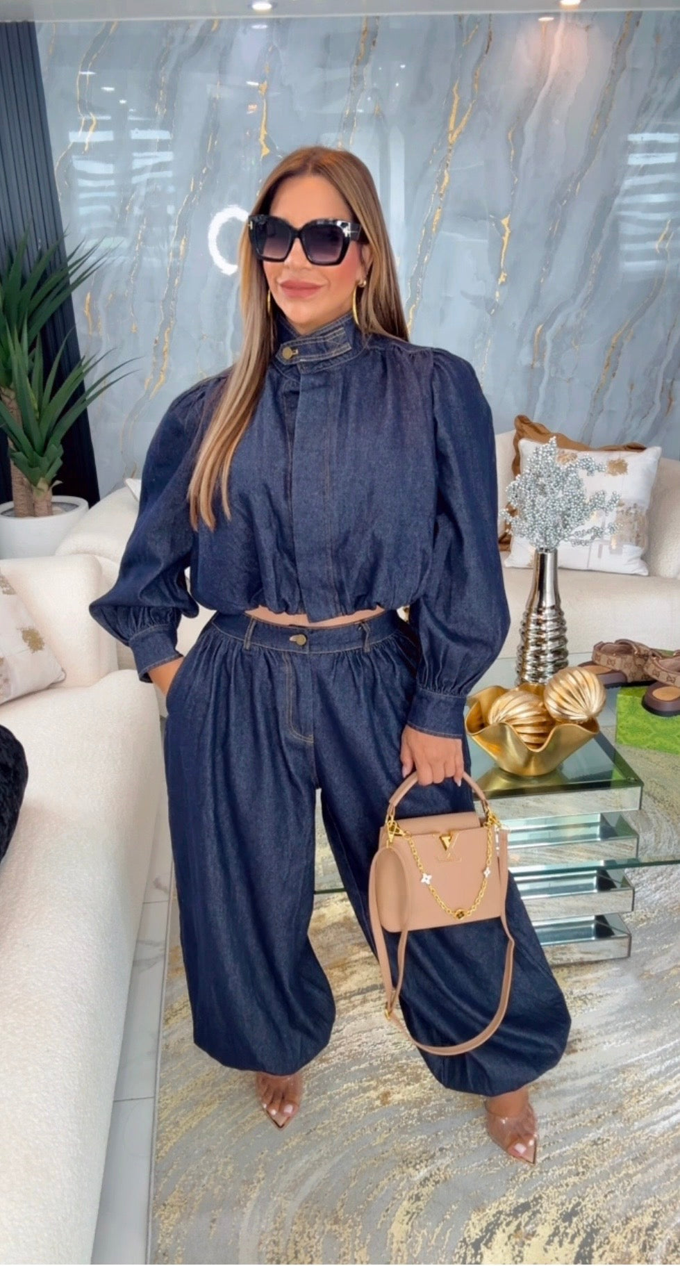 Sidney Dark Denim Luxury Set (spandex) puedes bajar una talla