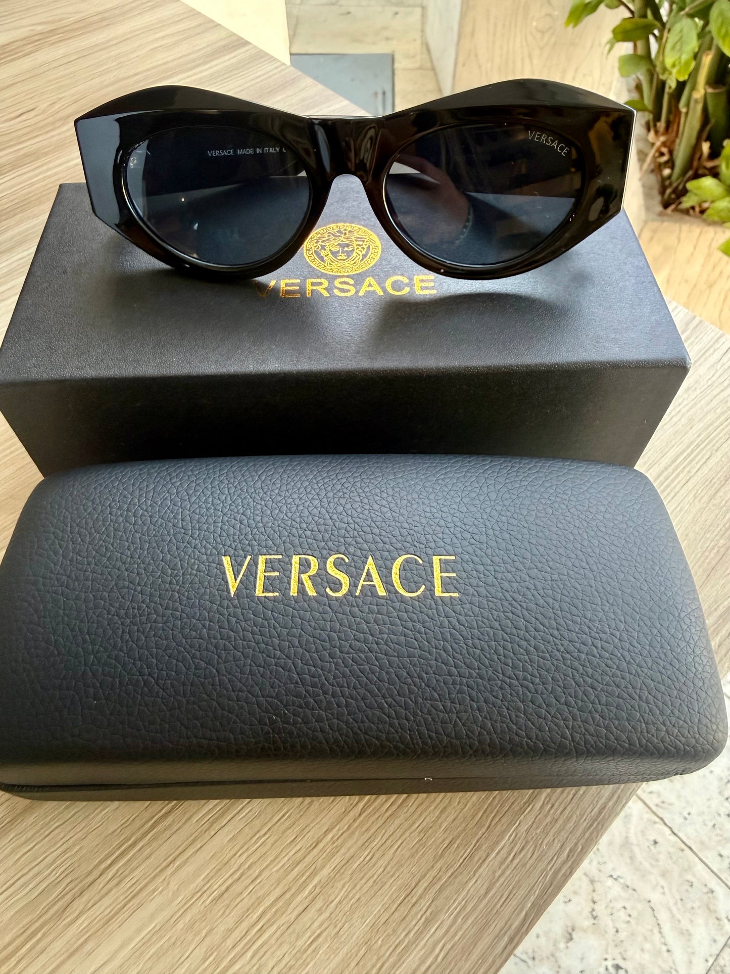 Restock Versa Black Sunglasses (Kit completo) Llegan el 20 de junio