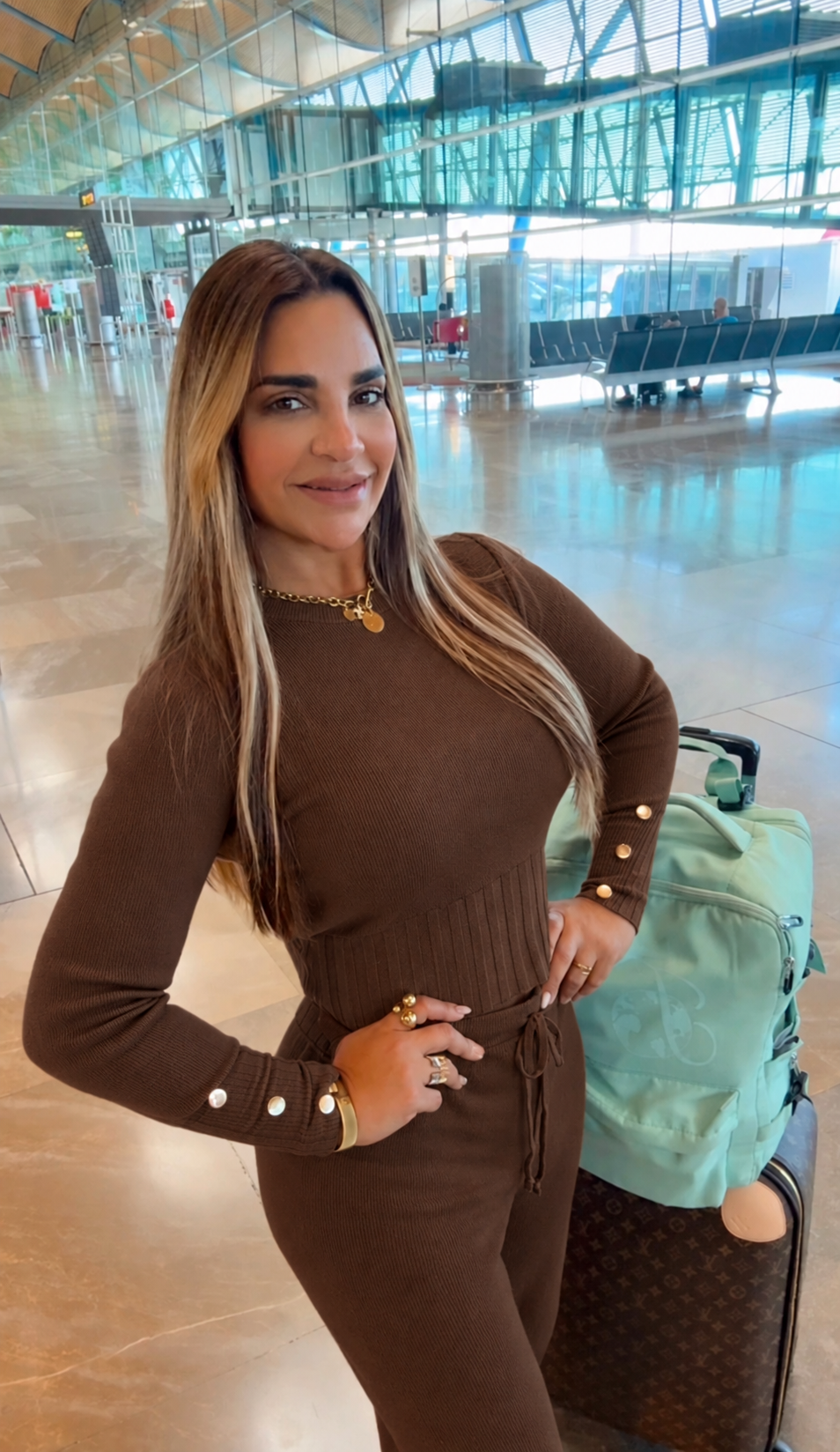 Restock Barajas Airport Brown Set (spandex) Llegan el próximo viernes