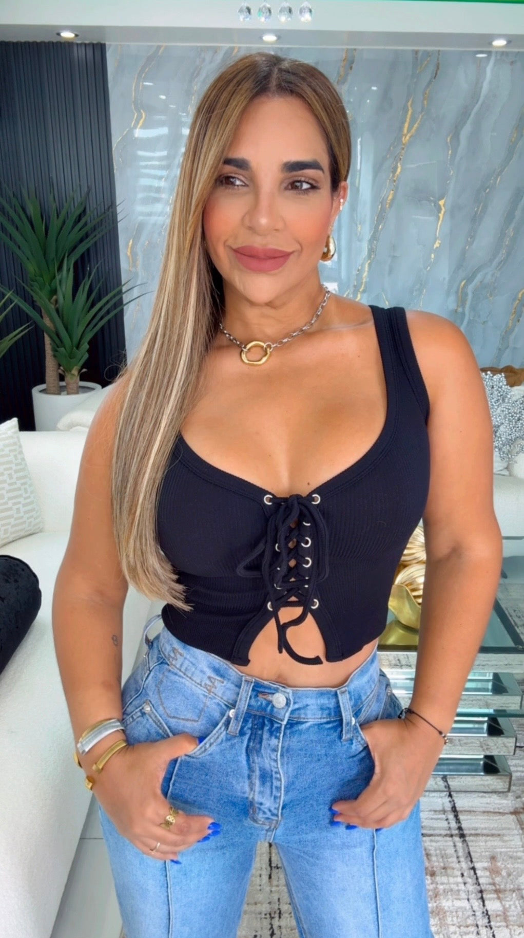 Dynamic Black Top (stretch)