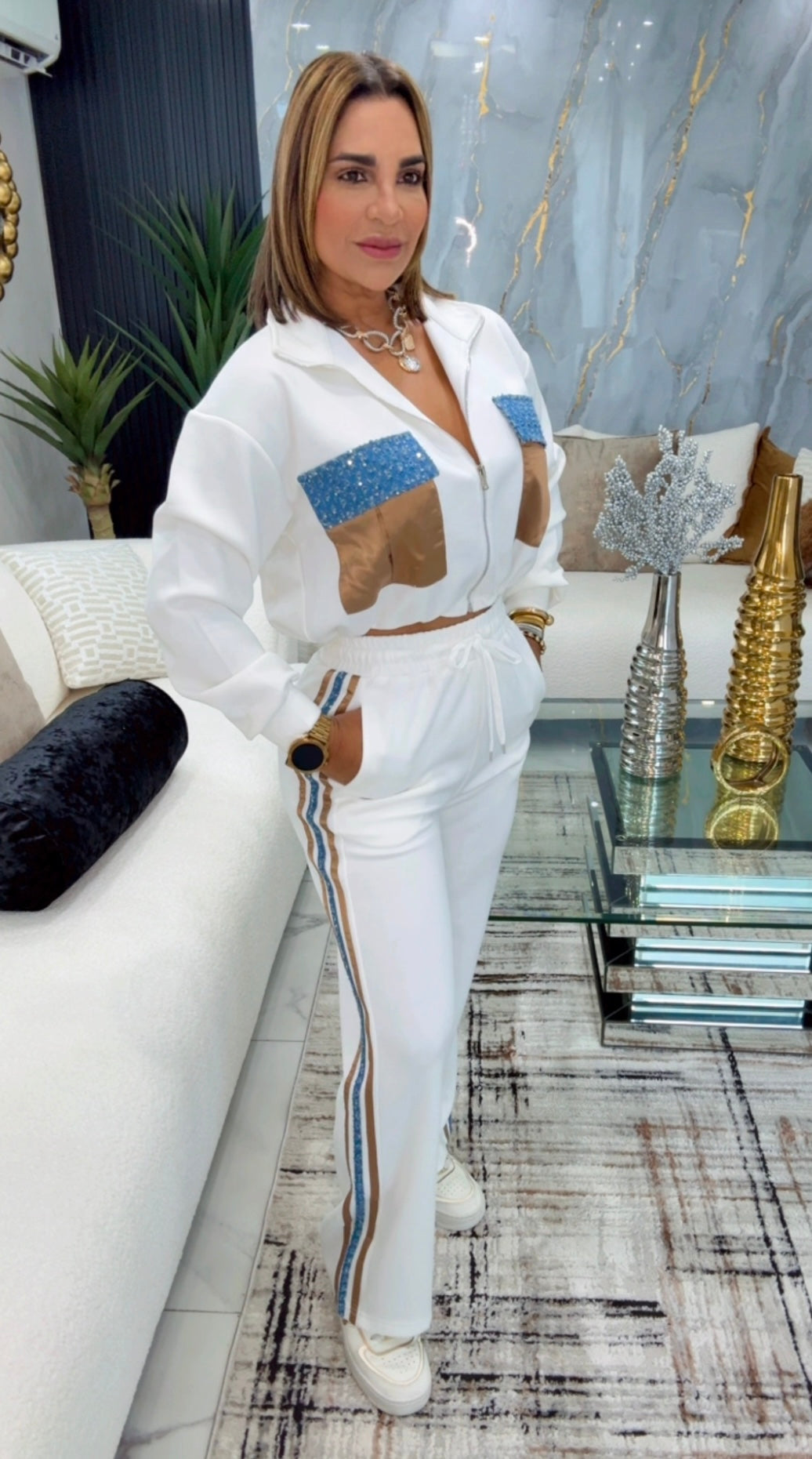 República Checa White Set. (spandex) no clarea, utilicé talla S/M