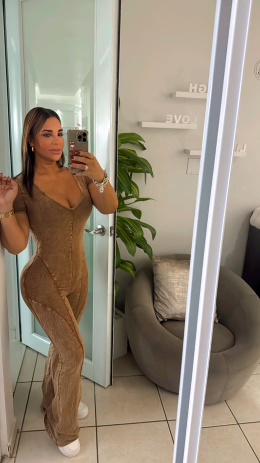 Arizona Taupé Jumpsuit (stretch ) utilicé talla Médium