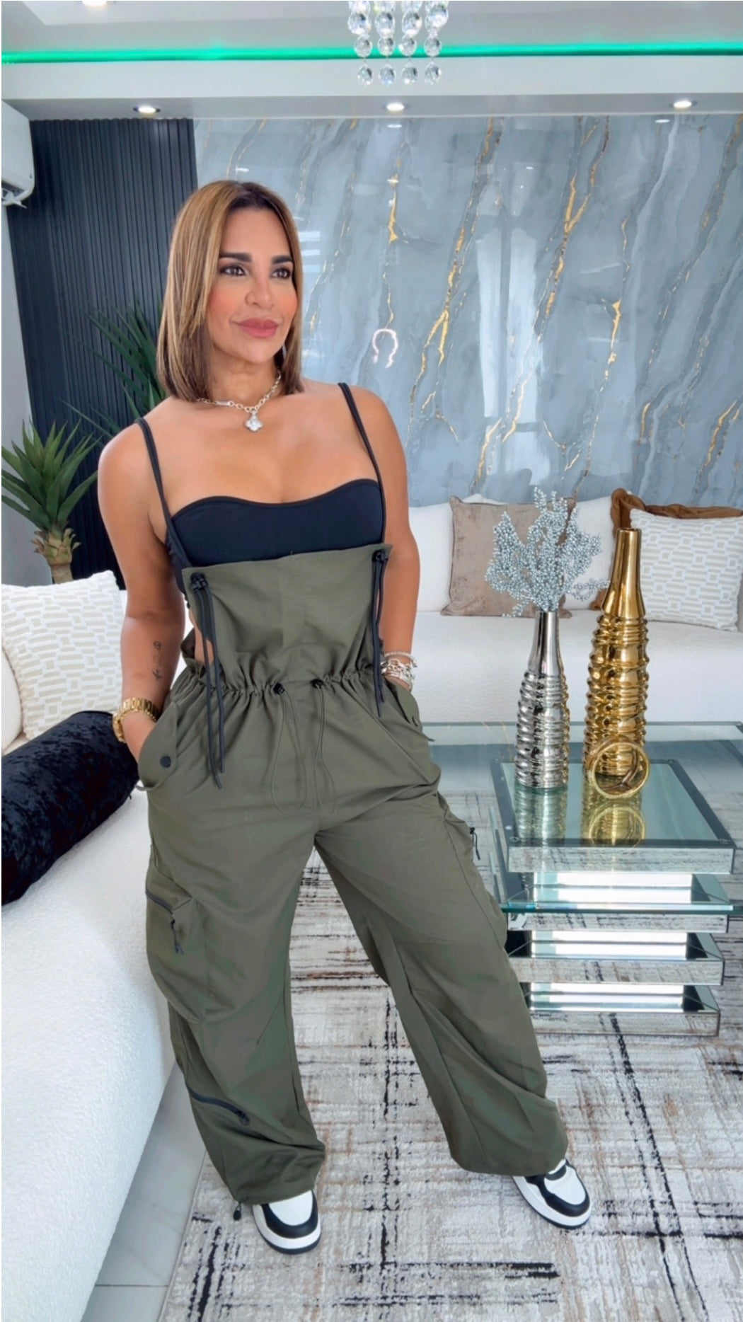 Kilimanjaro Olive Cargo Jumpsuit (spandex) utilicé talla M