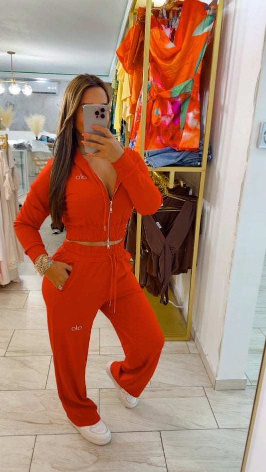 Alo Red Set (stretch) utilicé talla M
